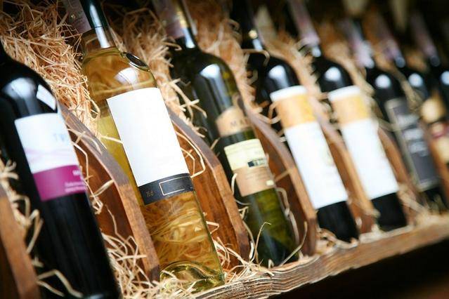 wine at cosmos cuisine